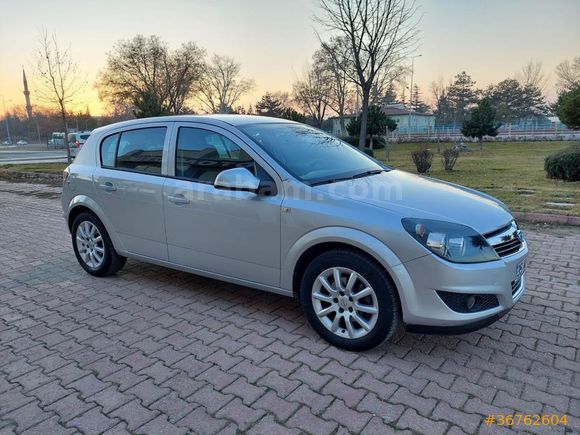 Sahibinden Opel Astra 1.3 CDTI Essentia Konfor 2011 Model