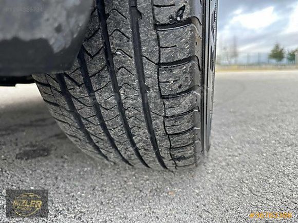 İKİZLERDEN İCON PRESTİJ EDC SUNROOFLU FLUENCE