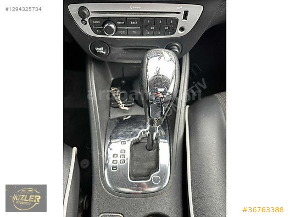 İKİZLERDEN İCON PRESTİJ EDC SUNROOFLU FLUENCE