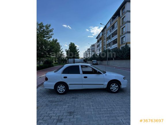 Galeriden Hyundai Accent 1.3 GLS 1999 Model Konya