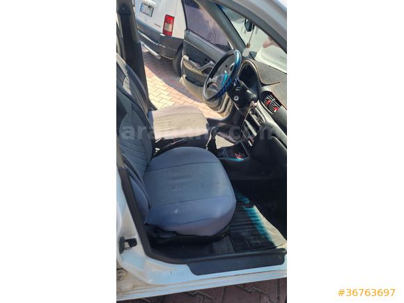 Galeriden Hyundai Accent 1.3 GLS 1999 Model Konya