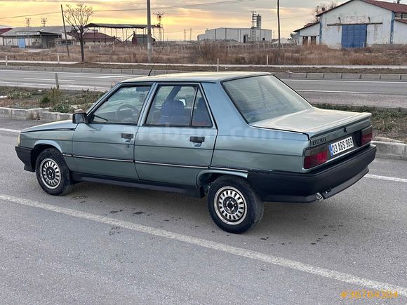 Galeriden Renault R 9 1.4 Broadway 1993 Model Afyonkarahisar