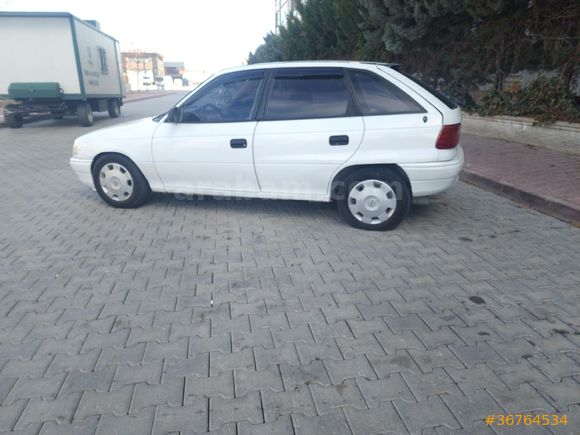 Galeriden Opel Astra 1.4 GL 1994 Model Konya
