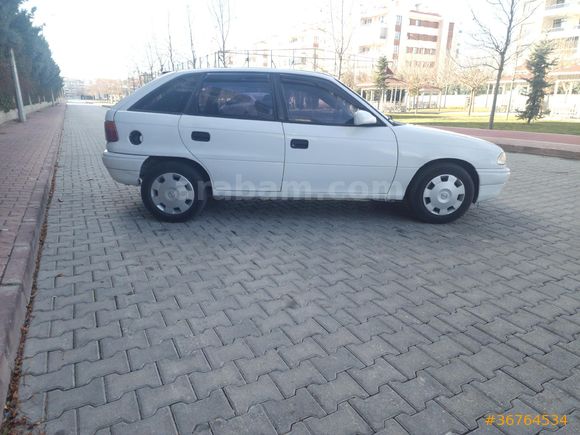 Galeriden Opel Astra 1.4 GL 1994 Model Konya