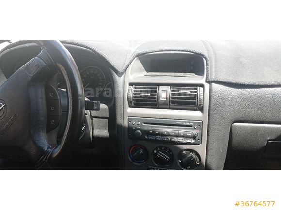 Opel Astra 1.6 Enjoy 2004 Model