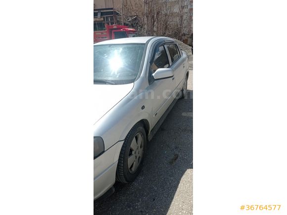 Opel Astra 1.6 Enjoy 2004 Model