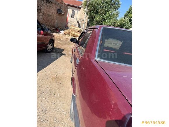 Galeriden Tofaş Şahin 5 Vites 1988 Model Afyonkarahisar