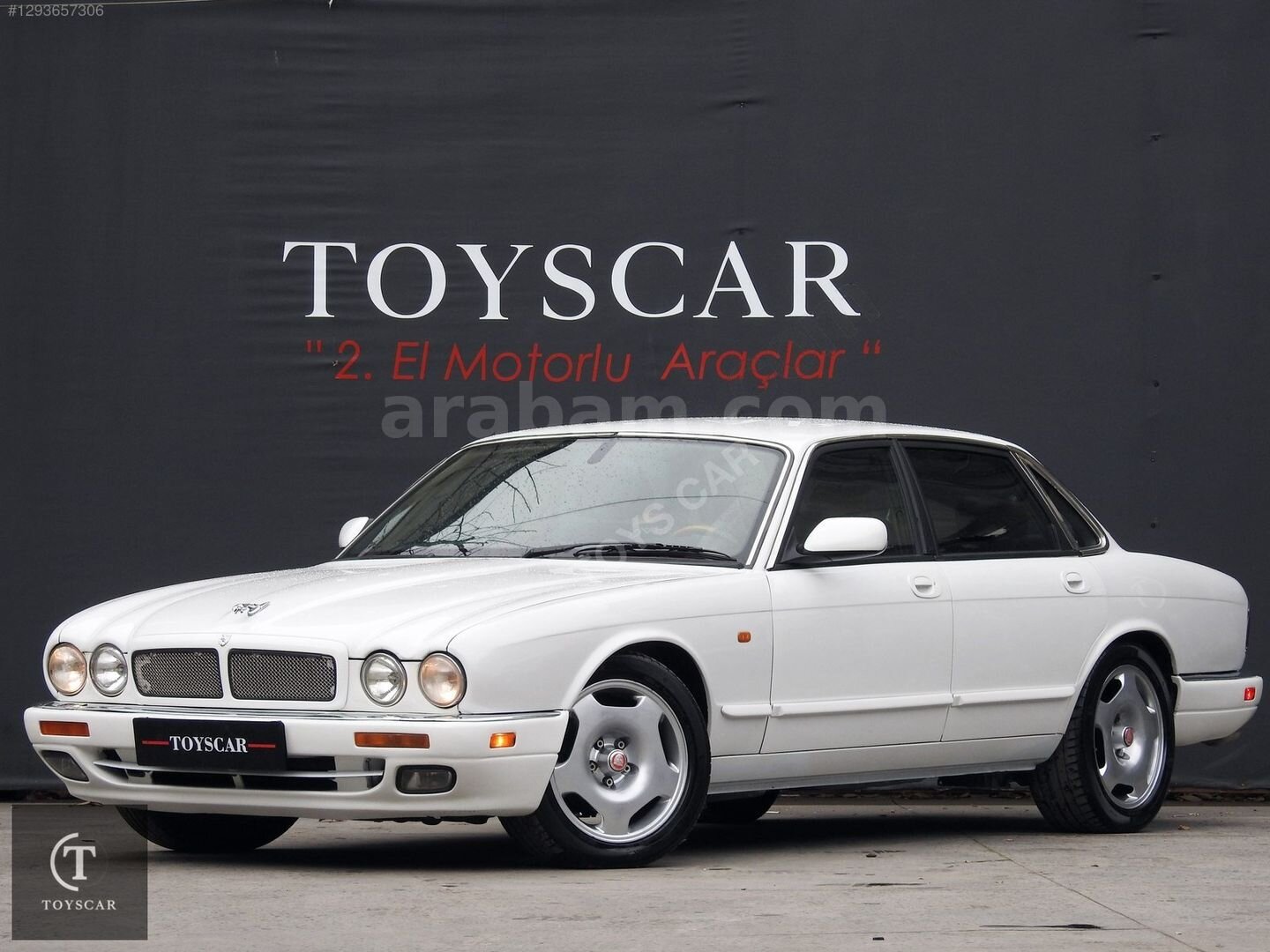 Galeriden Jaguar XJR 4.0 1996 Model İstanbul 187.000 km Beyaz 1