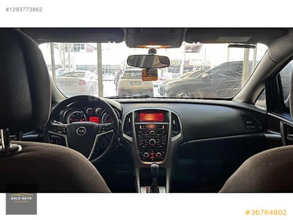 ORJİNAL 149 BİN KM'DE 2016 OPEL ASTRA 16 CDTI DESİGN OTOMATİK
