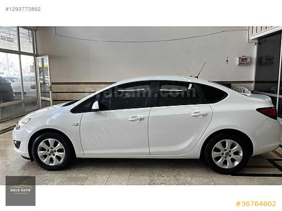 ORJİNAL 149 BİN KM'DE 2016 OPEL ASTRA 16 CDTI DESİGN OTOMATİK