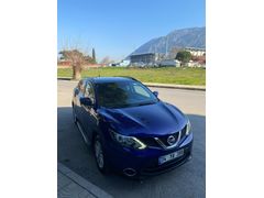 Sahibinden Nissan Qashqai 1.6 dCi Sky Pack 2015 Model  87.000 km LANSMAN rengi değişen tramer yok yeni servis bakımlı