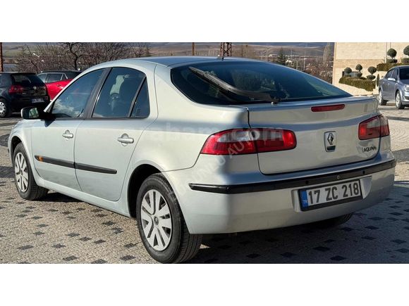2005 MODEL HATASIZ SADECE İKİ PARÇA BOYALI GÜMRÜK AVRUPA ÇIKIŞLI