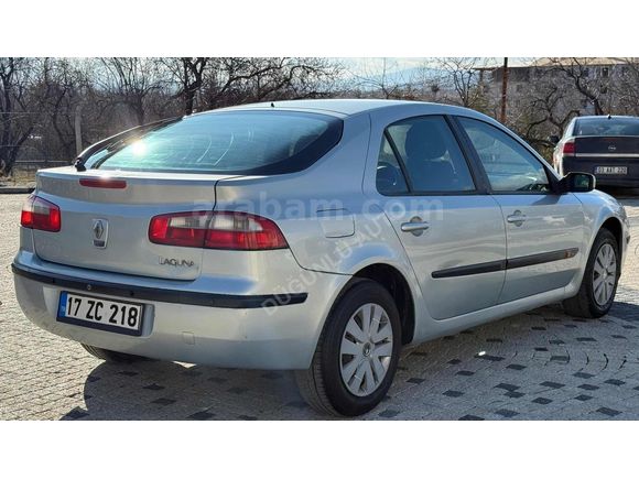 2005 MODEL HATASIZ SADECE İKİ PARÇA BOYALI GÜMRÜK AVRUPA ÇIKIŞLI