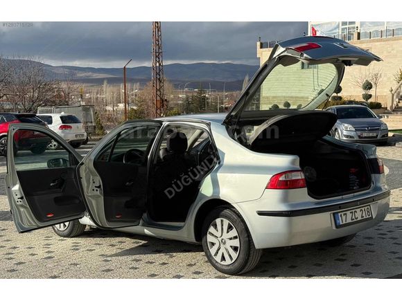 2005 MODEL HATASIZ SADECE İKİ PARÇA BOYALI GÜMRÜK AVRUPA ÇIKIŞLI