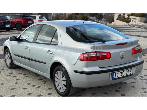 2005 MODEL HATASIZ SADECE İKİ PARÇA BOYALI GÜMRÜK AVRUPA ÇIKIŞLI