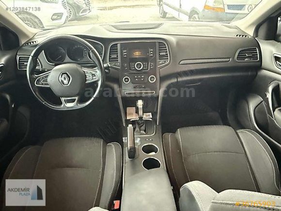DİZEL OTOMATİK MEGANE SEDAN TOUCH