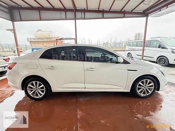 DİZEL OTOMATİK MEGANE SEDAN TOUCH