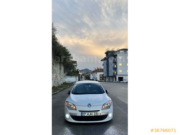 Sahibinden Renault Megane 1.5 dCi Privilege 2012 Model 
