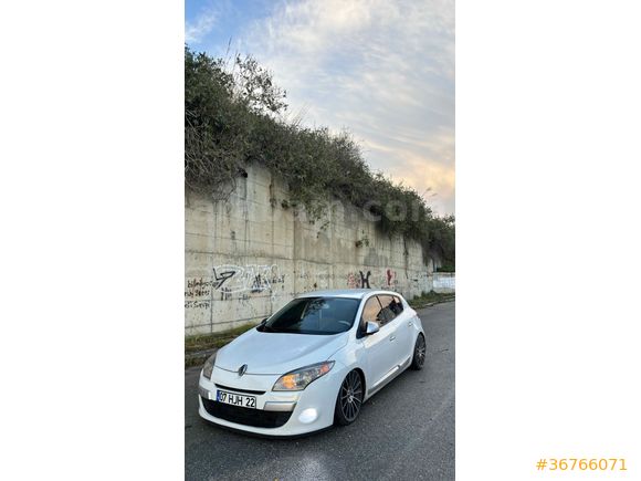 Sahibinden Renault Megane 1.5 dCi Privilege 2012 Model 