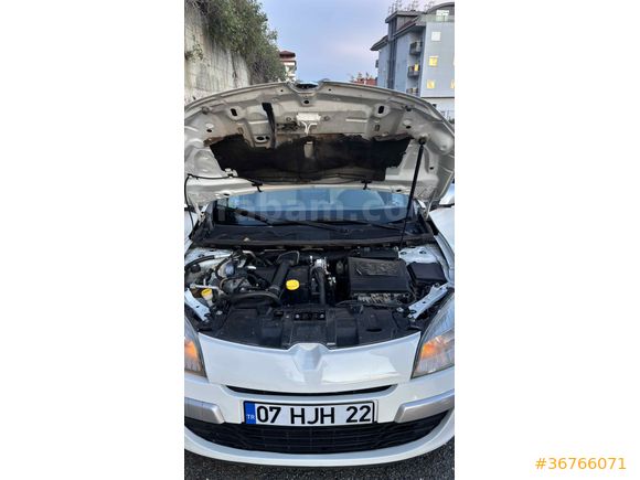 Sahibinden Renault Megane 1.5 dCi Privilege 2012 Model 