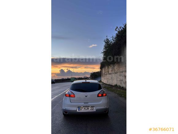 Sahibinden Renault Megane 1.5 dCi Privilege 2012 Model 