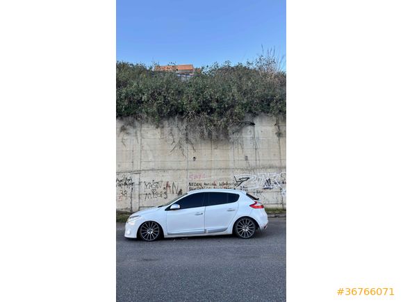 Sahibinden Renault Megane 1.5 dCi Privilege 2012 Model 