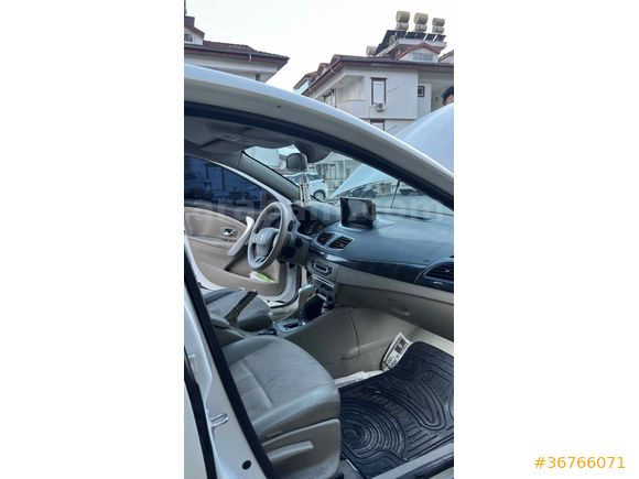 Sahibinden Renault Megane 1.5 dCi Privilege 2012 Model 