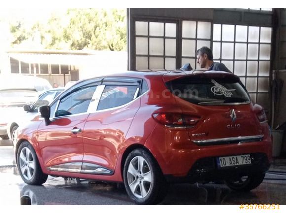 Sahibinden Renault Clio 0.9 TCe Icon 2013 Model