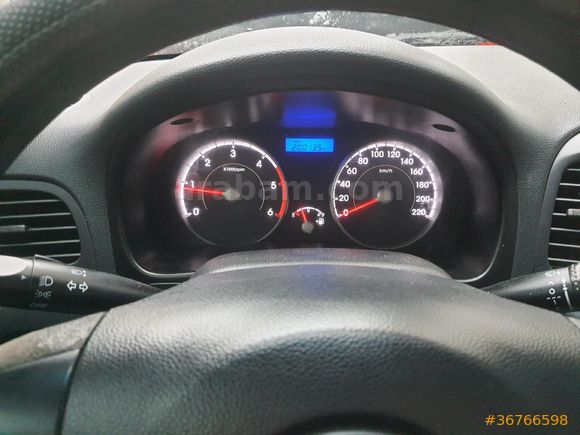 Sahibinden Hyundai Accent Era 1.5 CRDi Mode 2011 Model