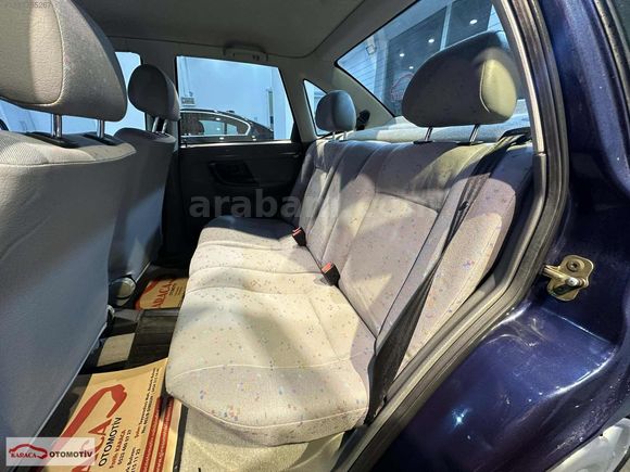 KARACA'dan 1996 VW POLO CLASSİC 1.6 BOYASIZ 218.000 KM. GÜMRÜK