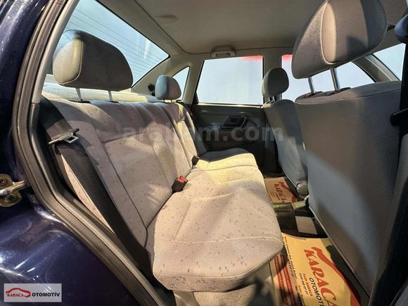 KARACA'dan 1996 VW POLO CLASSİC 1.6 BOYASIZ 218.000 KM. GÜMRÜK