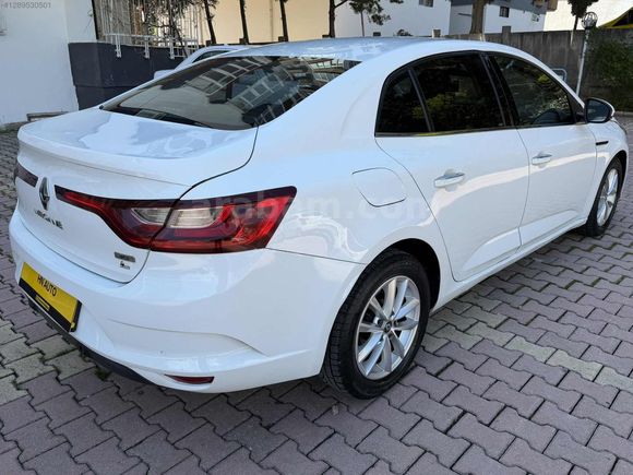 RENAULT MEGANE 1.5 DCİ TOUCH PAKET-OTOMATİK