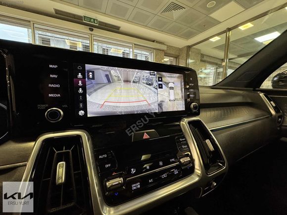 KIA ERSU YURT 2021 SORENTO 1.6L HİBRİT PRESTİGE 4X4 7K OTOMATİK