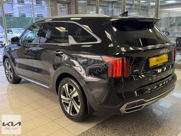 KIA ERSU YURT 2021 SORENTO 1.6L HİBRİT PRESTİGE 4X4 7K OTOMATİK