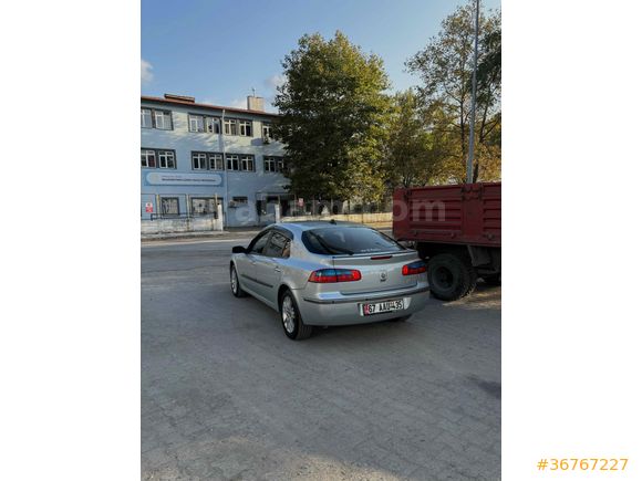 Sahibinden Renault Laguna Privilege 2004 Model 