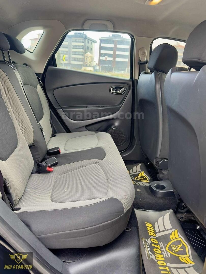 Galeriden Renault Captur 0.9 Touch 2013 Model Eskişehir 245.000 km Siyah 6