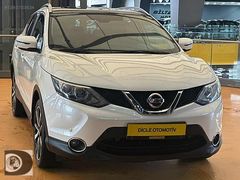 DİCLE OTO*DAN 2016 QASHQAİ CAM TAVAN DÜŞÜK KM TAMAMINA KREDİ TKS