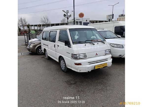 Galeriden Mitsubishi L 300 Camlı Van 2001 Model Afyonkarahisar