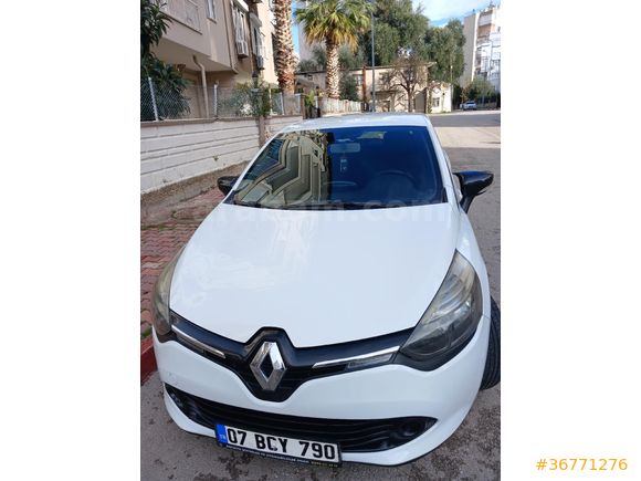 Sahibinden Renault Clio 1.5 dCi 2013 Model YAKIT CİMRİSİ  205.565 km Beyaz