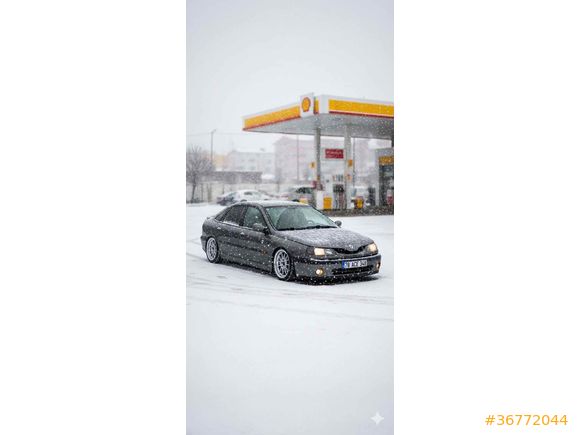 Sahibinden Renault Laguna 1.8 RXE 2000 Model 