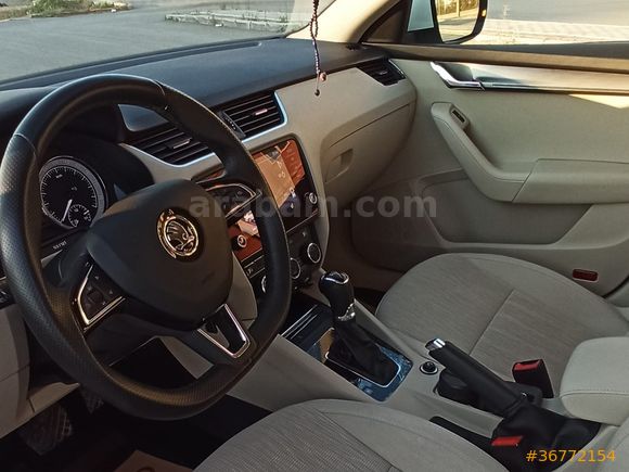 Öğretmenden düşük km Sahibinden Skoda Octavia 1.6 TDI Style 2017 Model