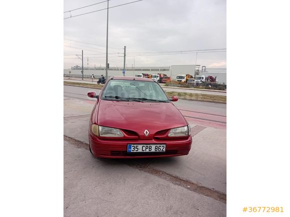 MEGANE 2.0 RXE TEMİZ BAKIMLI TAKASA AÇIK