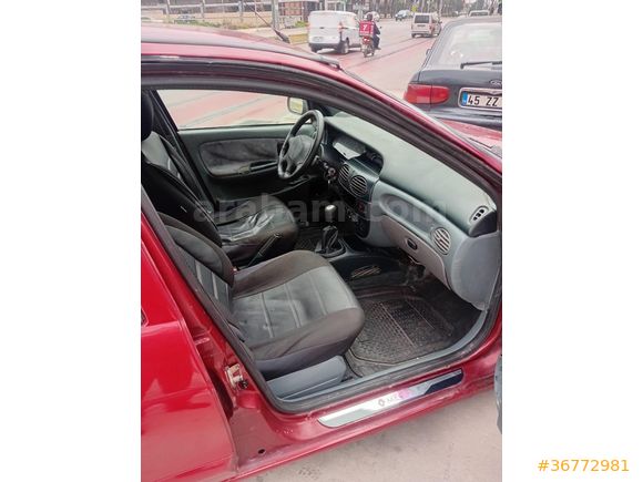 MEGANE 2.0 RXE TEMİZ BAKIMLI TAKASA AÇIK