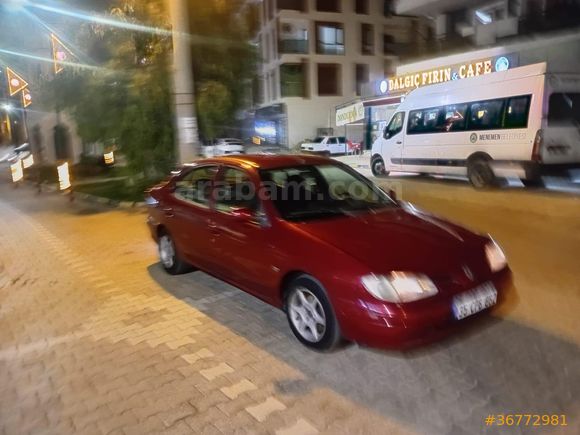 MEGANE 2.0 RXE TEMİZ BAKIMLI TAKASA AÇIK
