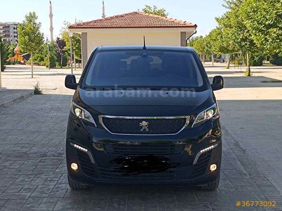 Sahibinden Peugeot Expert Traveller 2.0 BlueHDI 2023 Model aracım servis bakımlı hatta 14.01.2026’da yapıldı