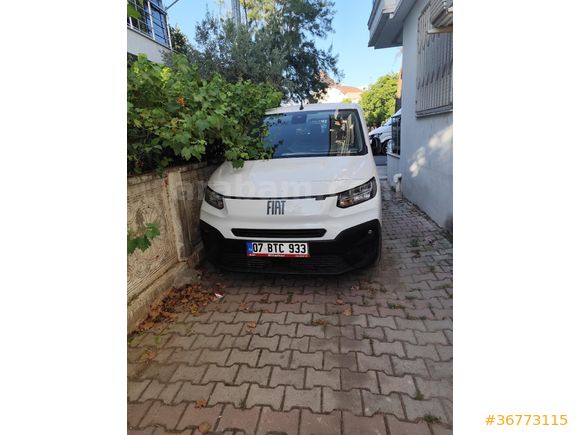 Sahibinden Fiat Doblo Combi 1.5 BlueHDi Easy 2024 Model
