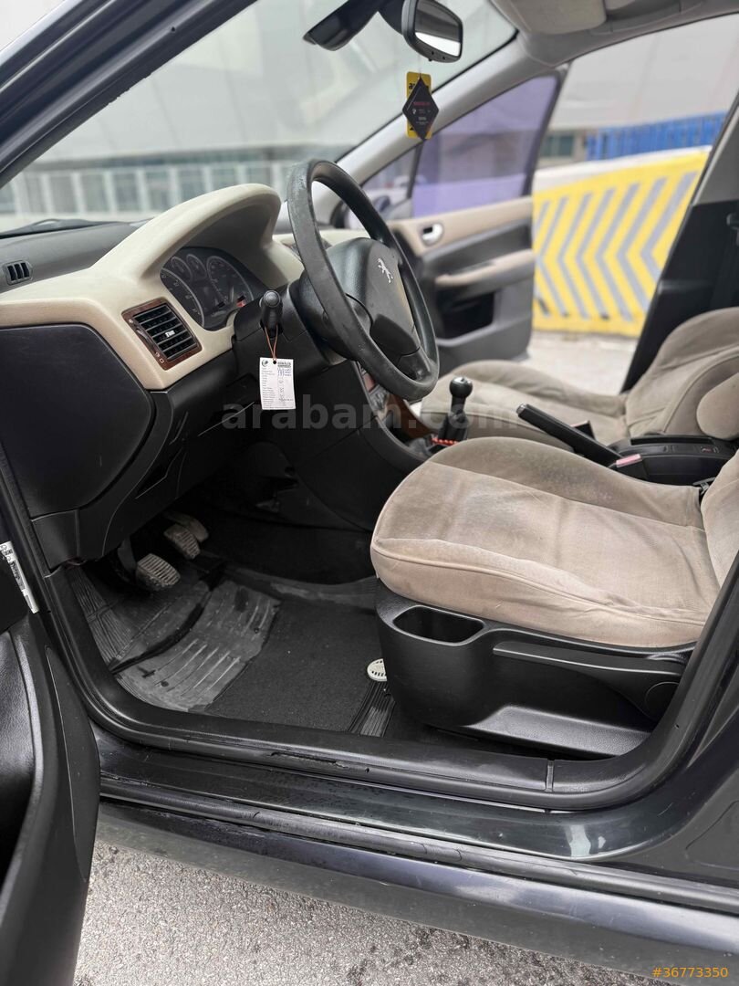 Sahibinden Peugeot 307 1.6 XT 2004 Model Eskişehir 131.000 km Siyah 5