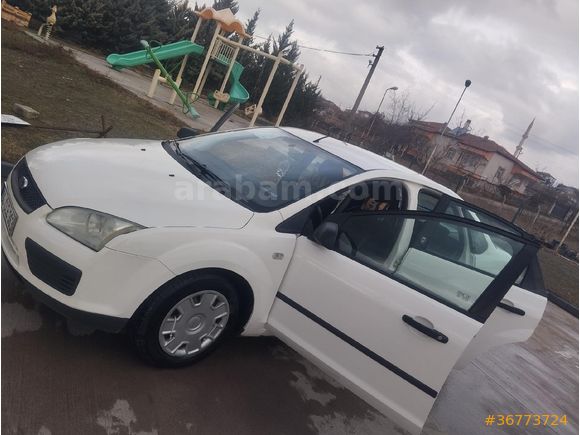 Sahibinden Ford Focus 1.6 Trend 2006 Model