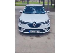 Sahibinden Renault Megane 1.3 TCe Joy 2021 Model Adana 23 binkm Beyaz