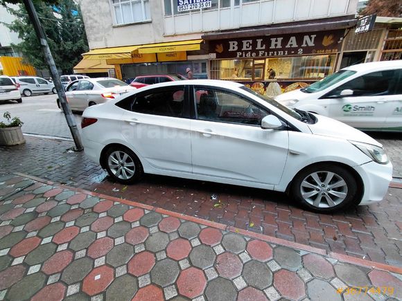 Sahibinden Hyundai Accent Blue 1.6 CRDI Mode Plus 2015 Model